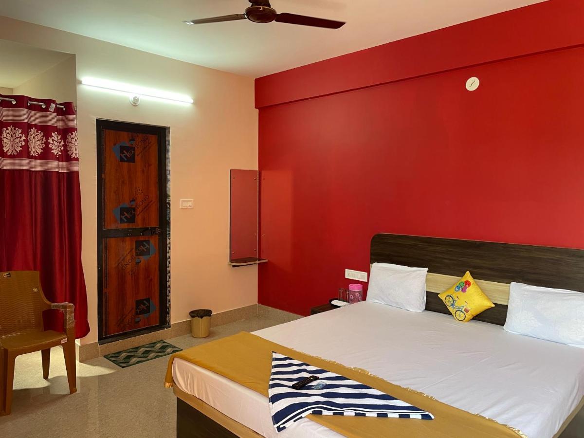Radhika Beach Resort- Vidi Group Puri Bagian luar foto